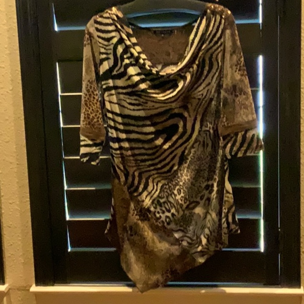 Zebra Top